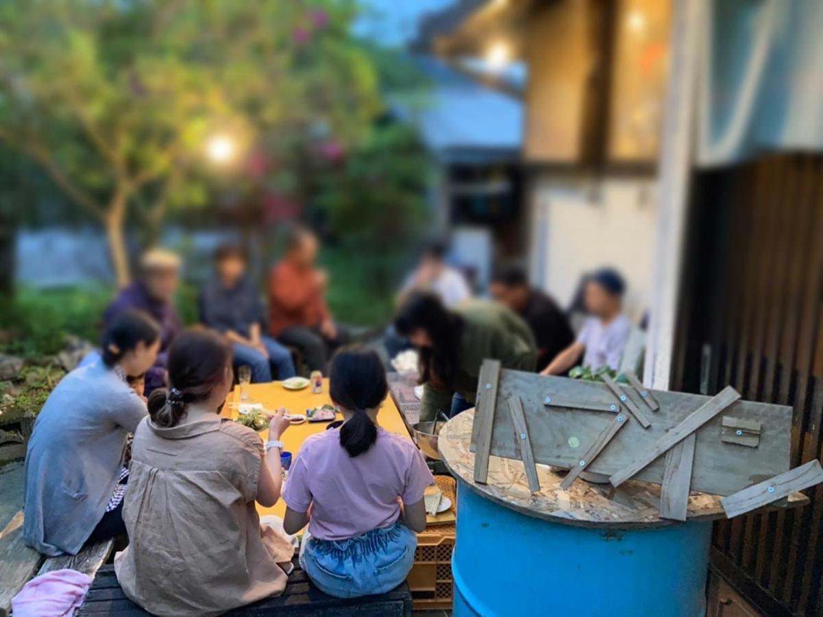 奄美ゲストハウス Hub A Nice Inn Setouchi  المظهر الخارجي الصورة