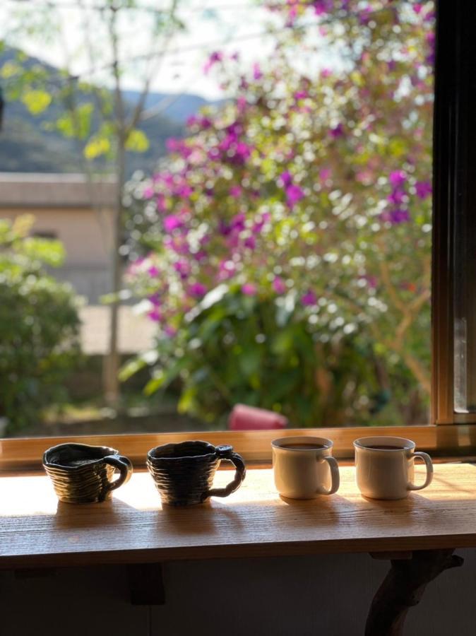 奄美ゲストハウス Hub A Nice Inn Setouchi  المظهر الخارجي الصورة