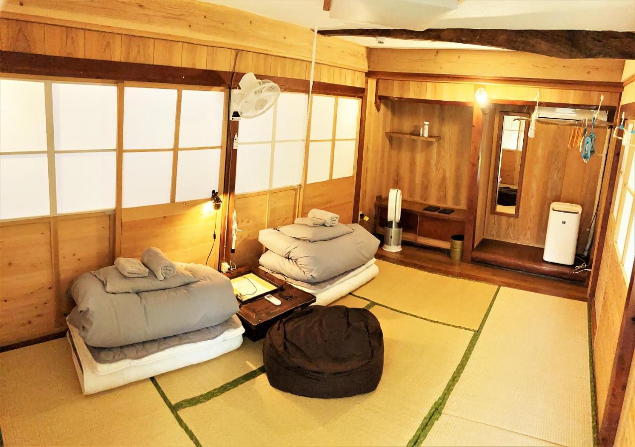 奄美ゲストハウス Hub A Nice Inn Setouchi  المظهر الخارجي الصورة