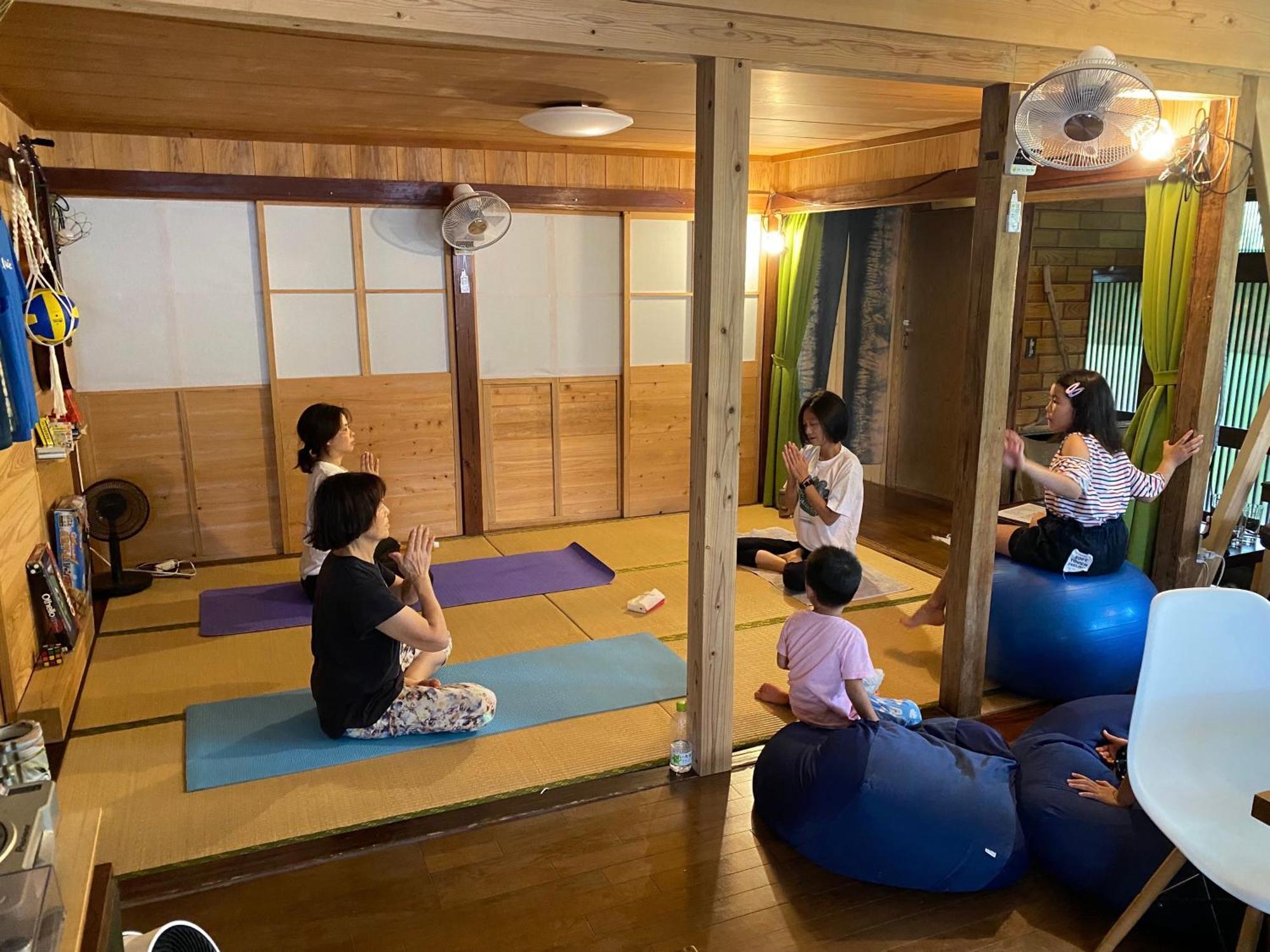 奄美ゲストハウス Hub A Nice Inn Setouchi  المظهر الخارجي الصورة